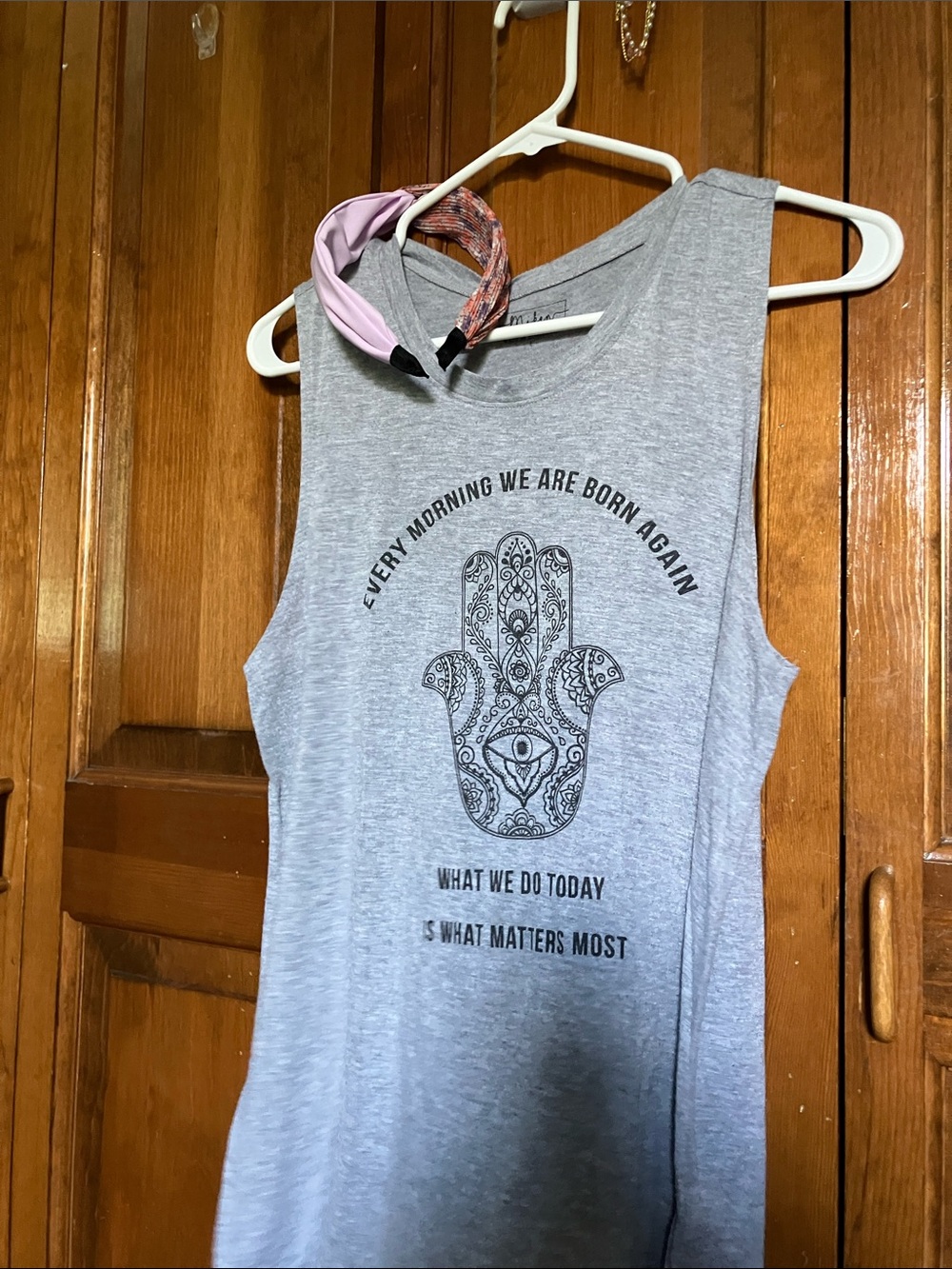 Miken Gray Sleeveless Tank with Hamsa Graphic & a FREE headband/ bracelets:):)